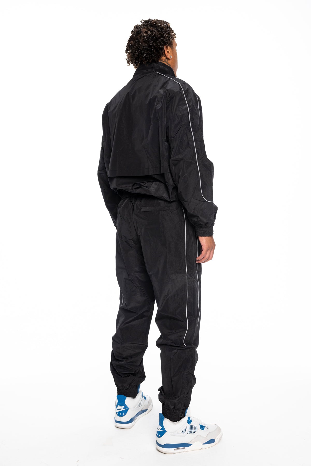 V.1 TRACKSUIT PANTS