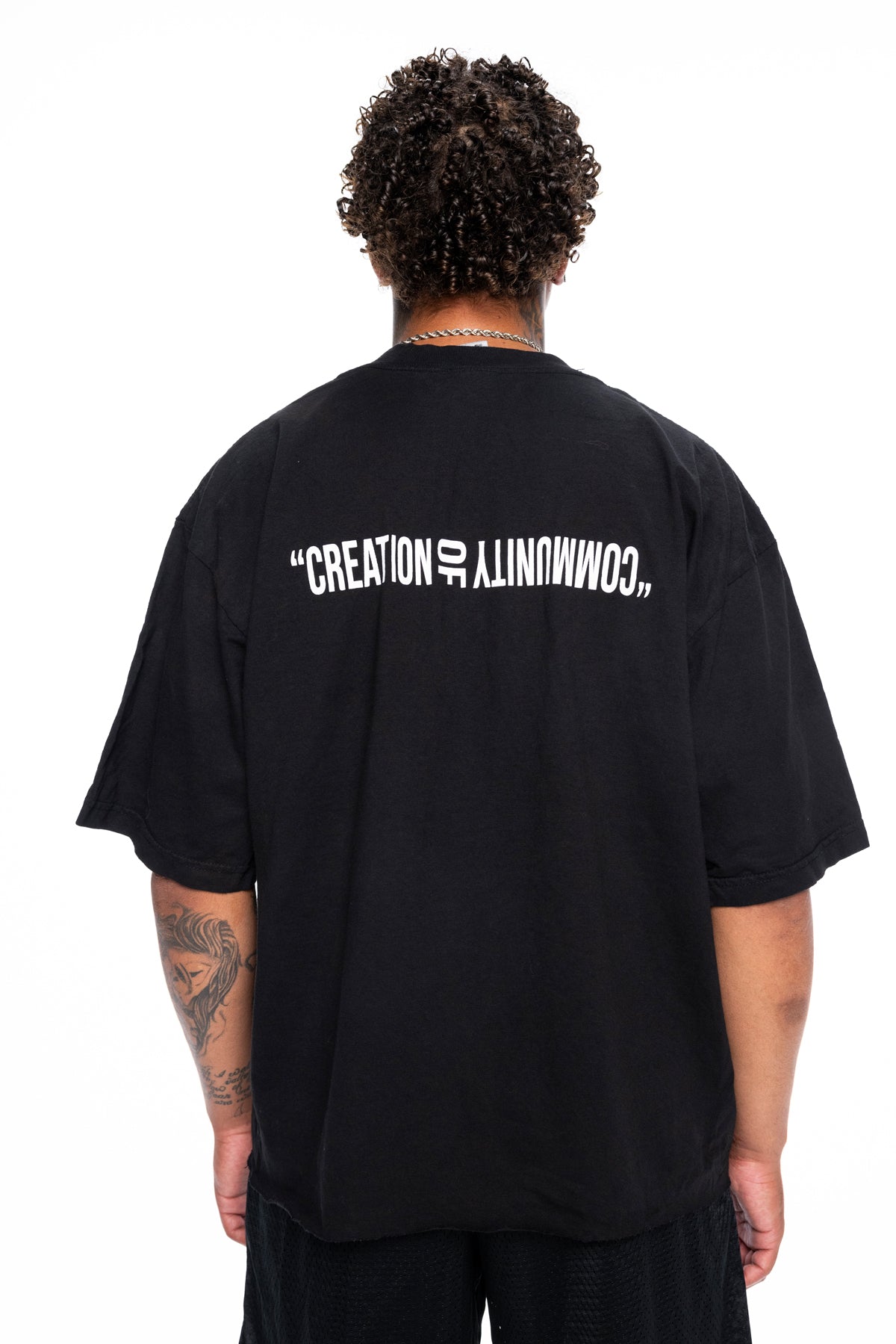 THE LOGO TEE