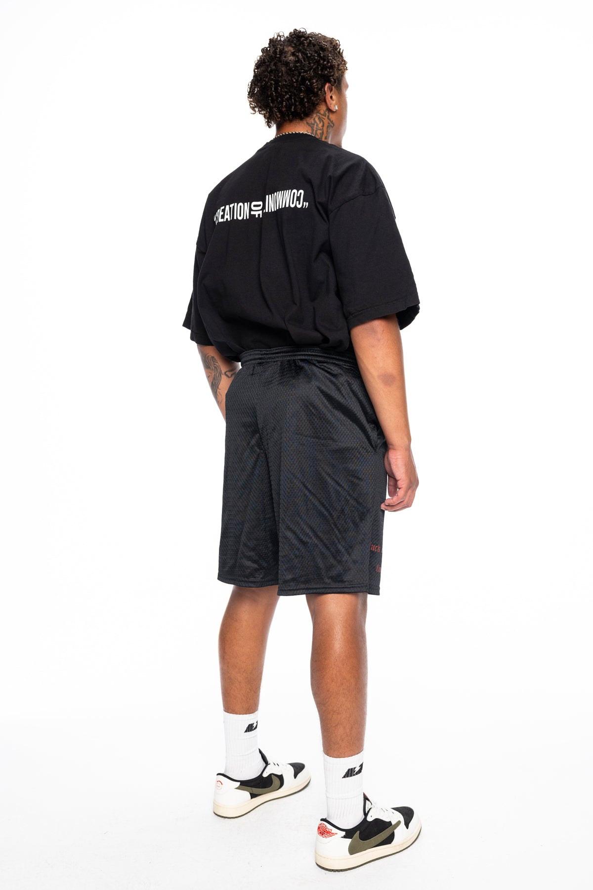 EFF AROUND SHORTS