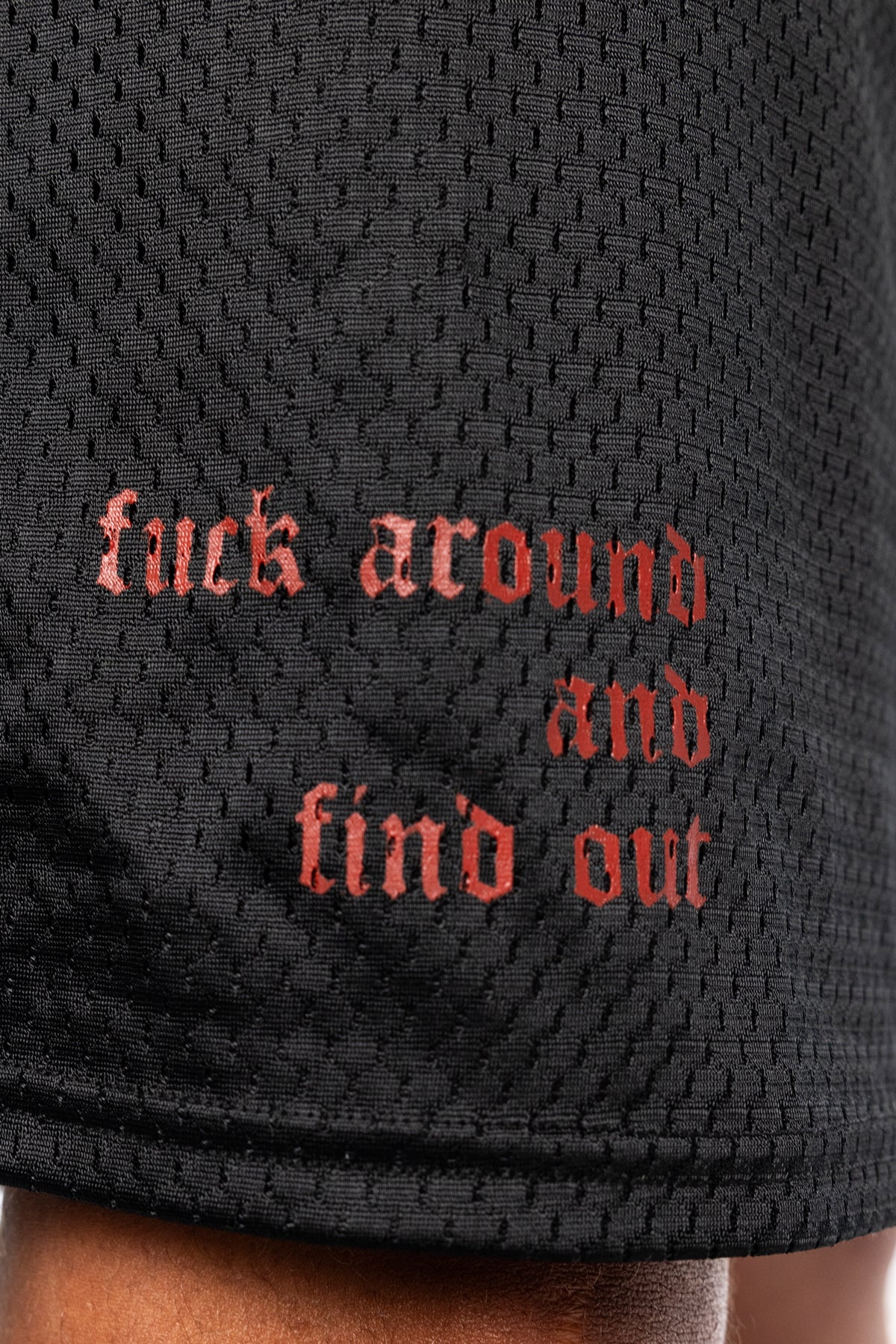 EFF AROUND SHORTS