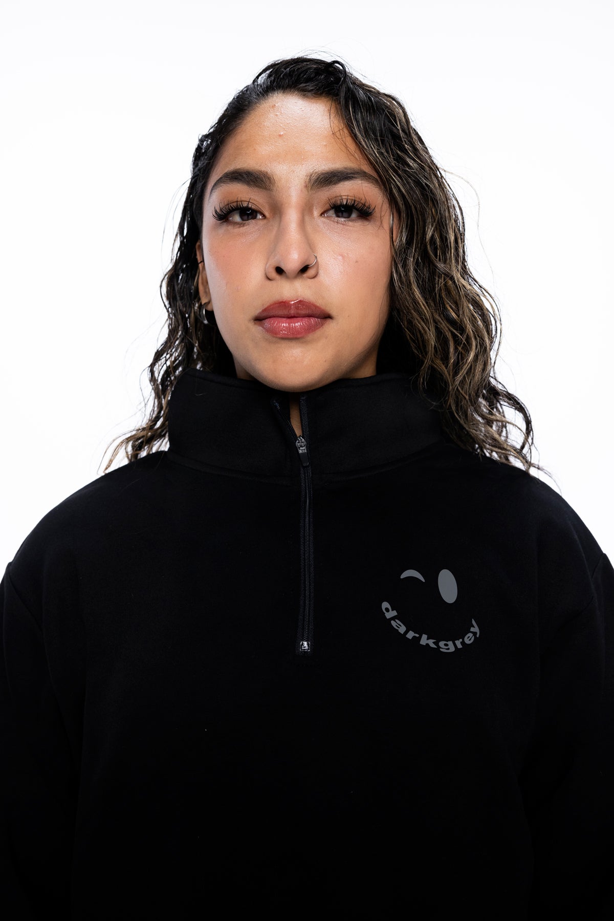 V.1 QUARTER-ZIP CROP TOP SWEATER